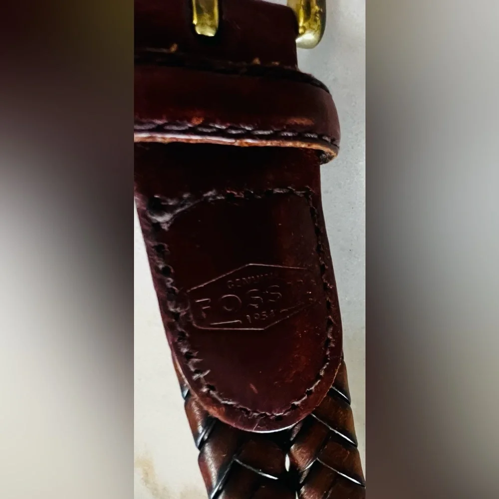 Men’s  Fossil Belt Size 42 Dark Brown Braided Leather With Brass Buckle